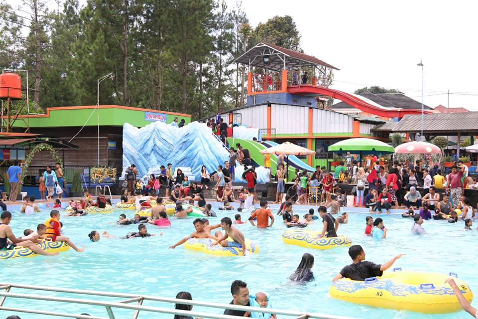 Kolam Renang Jaya Tirta Abadi